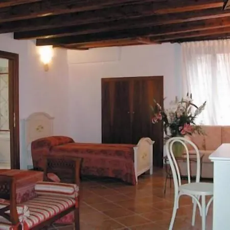 Ca' Dei Leoni-2