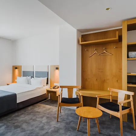 Ingate Hotel-2