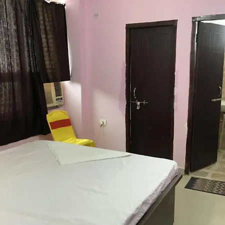 Shree Banquet Hall & Rooms-3