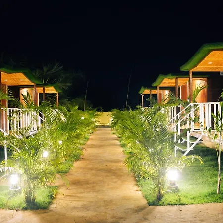Royal Oak Resort-2