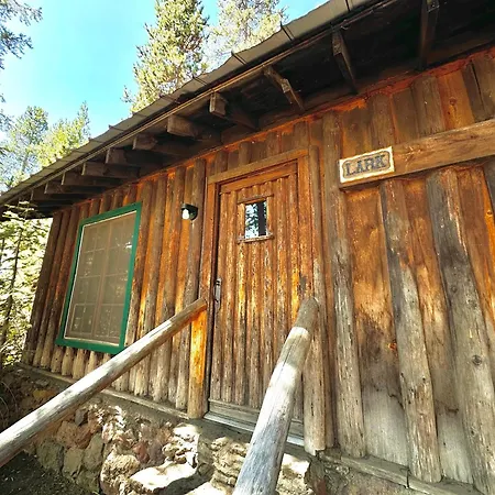 Paulina Lake Lodge And Resort-3