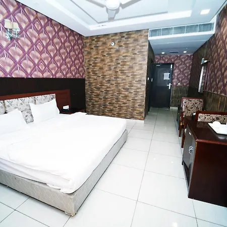 Hotel Inder Paradise-2
