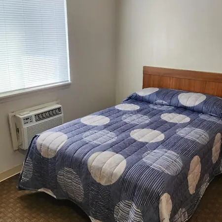Stay Lodge Of Charlotte-3