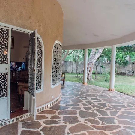 Kijani Cottages Dianibeach-2