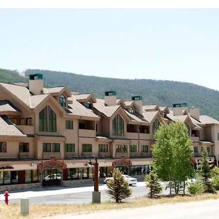 Gateway Mountain Lodge, A Vail Resorts Property-3