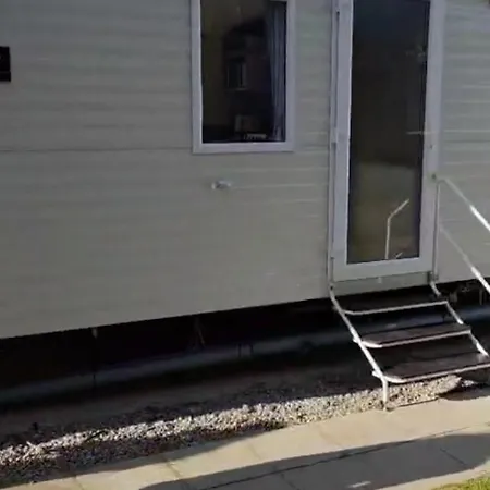 Zucolli'S Caravan At Trecco Bay Holiday Park-2