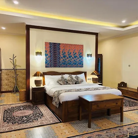 Guci Mas Ghouse-2