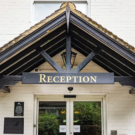 The Red Lion Hotel-2