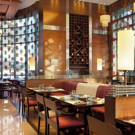 Four Points By Sheraton Le Verdun-3