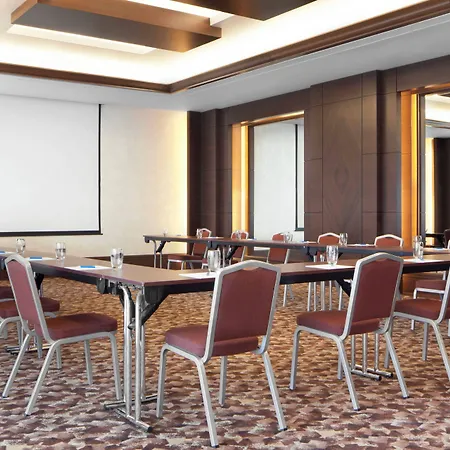 Four Points By Sheraton Le Verdun-2
