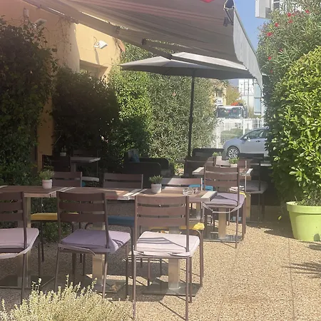 Kyriad Direct Montpellier Saint Jean De Vedas - La Peyriere-3