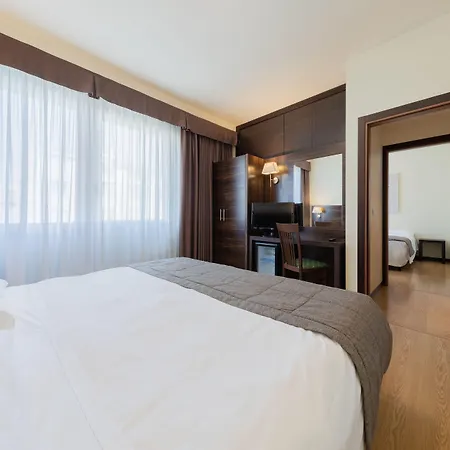 Hotel Delfino Venezia Mestre-3