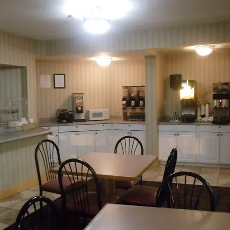 Red Roof Inn & Suites Newport - Middletown, Ri-3