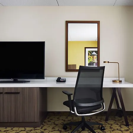 Hilton Garden Inn Providence Airport/Warwick-3
