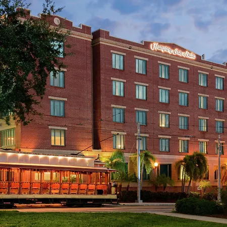 Hampton Inn & Suites Tampa Ybor City Downtown-3