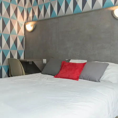 Hotel Paris Panam-Pere Lachaise-Place Gambetta-Hopital Tenon-Republique-3