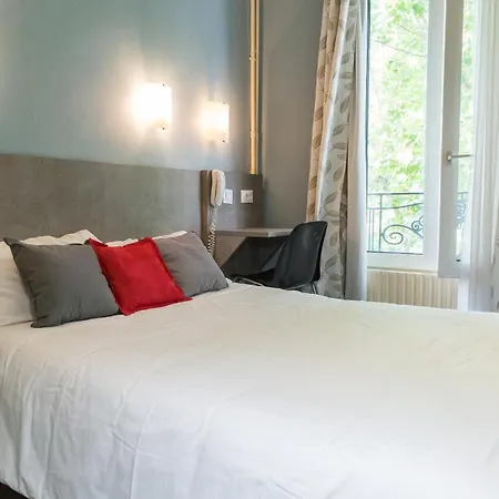 Hotel Paris Panam-Pere Lachaise-Place Gambetta-Hopital Tenon-Republique-2