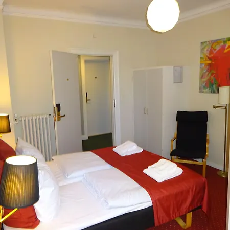 City Hotel Nebo-2
