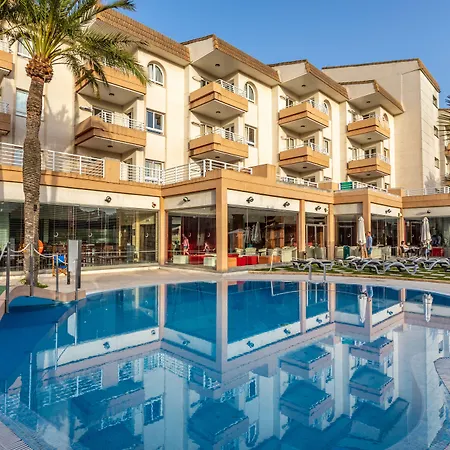 Hotel Illot Suites-3
