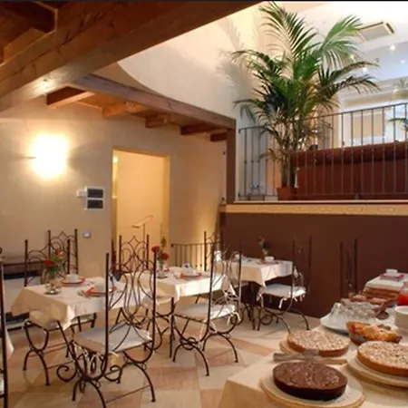 Hotel Del Borgo-2