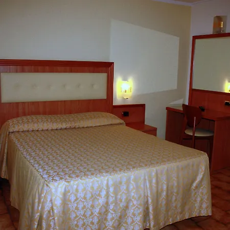 Piccolo Hotel-2