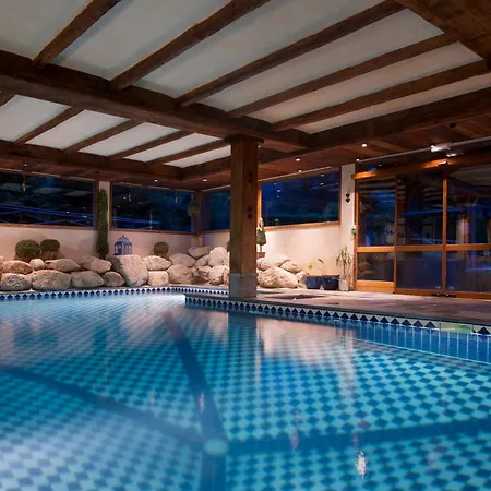 Les Grands Montets Hotel & Spa-3