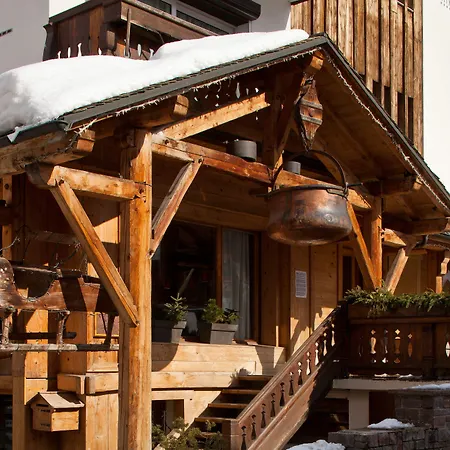 Chalet-Hotel La Marmotte, La Tapiaz & Spa, The Originals Relais-3
