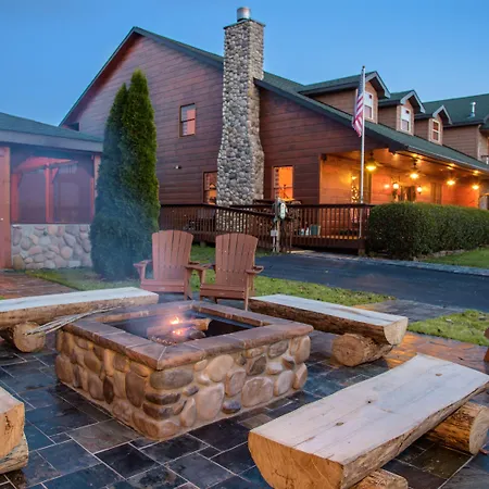 Berry Springs Lodge-2