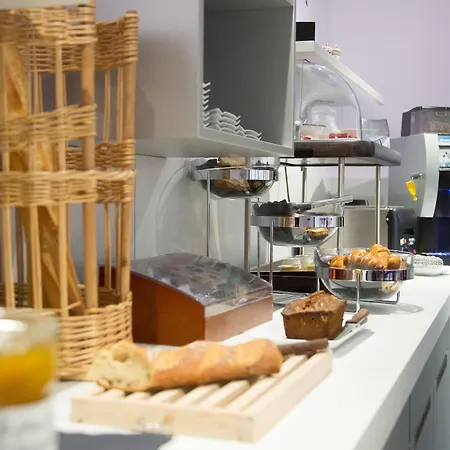 Le Beaulieu - Hotel Et Restaurant - Logis Hotels-3