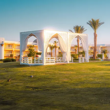 Palm Royale Resort - Soma Bay-3