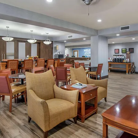 Hampton Inn Brownwood-3