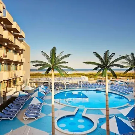 Pan American Oceanfront Hotel-2
