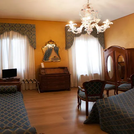 Hotel Locanda Canal-2