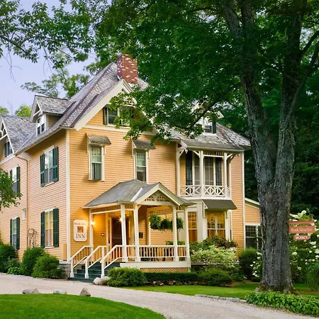 Brook Farm Inn-2