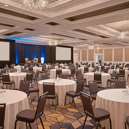 Sheraton Parkway Toronto North Hotel & Suites-2