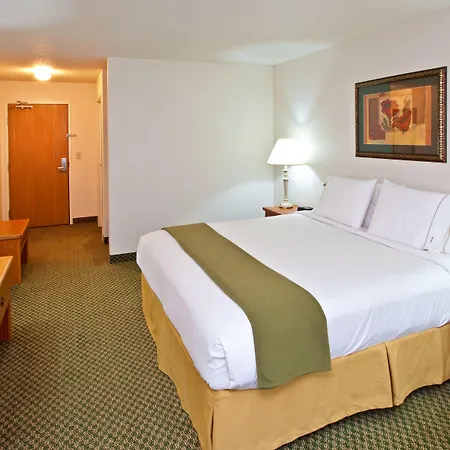 Holiday Inn Express & Suites Logan, An Ihg Hotel-2