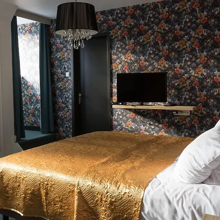 Hotel Duc De Bourgogne-3