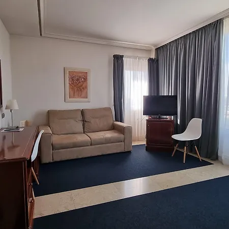Hotel Gran Legazpi-3