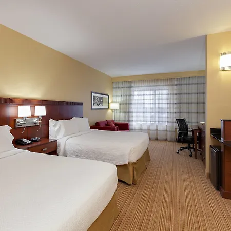 Courtyard By Marriott Chicago Schaumburg/Woodfield Mall-2