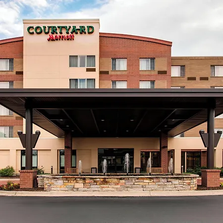 Courtyard By Marriott Chicago Schaumburg/Woodfield Mall-3