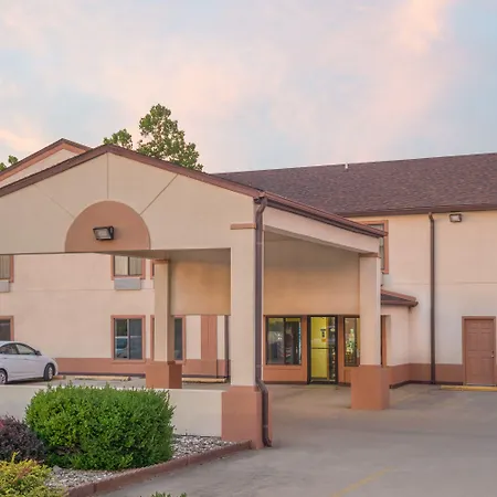 Super 8 By Wyndham Vincennes-3