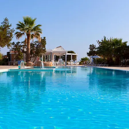 Marvell Club Hotel & Apartments-2