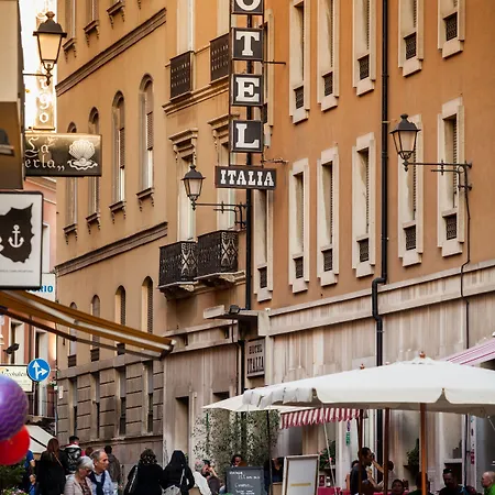 Hotel Italia-3