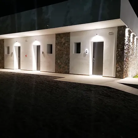 Zoes Hotel & Suites-2