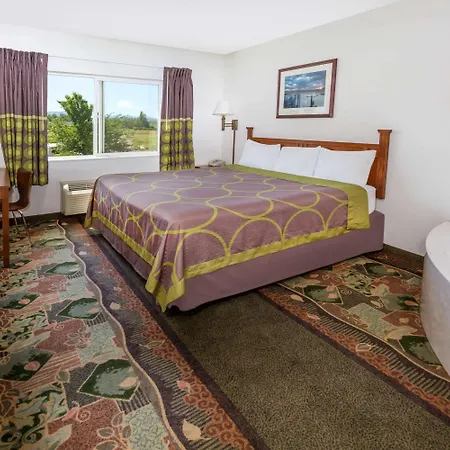 Super 8 By Wyndham Central Pt Medford-3