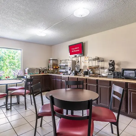 Red Roof Inn Hardeeville-3