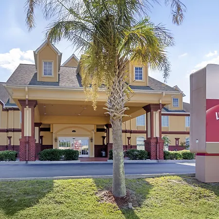 Best Western Plus Bradbury Inn And Suites-2
