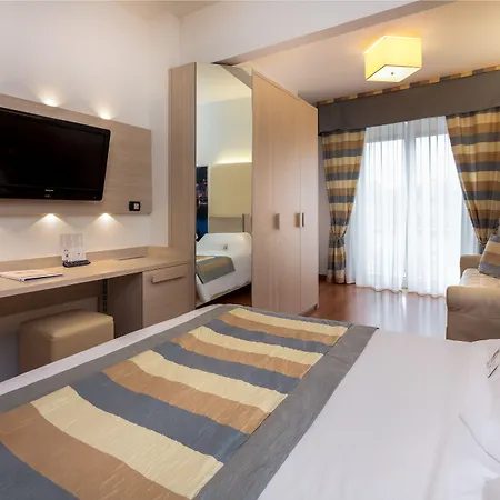 Best Western Plus Tigullio Royal-3