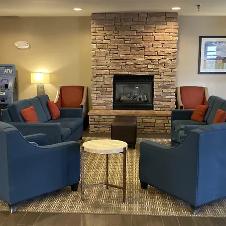 Comfort Suites Coralville I-80-2