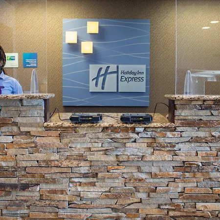 Holiday Inn Express Le Claire Riverfront-Davenport By Ihg-2